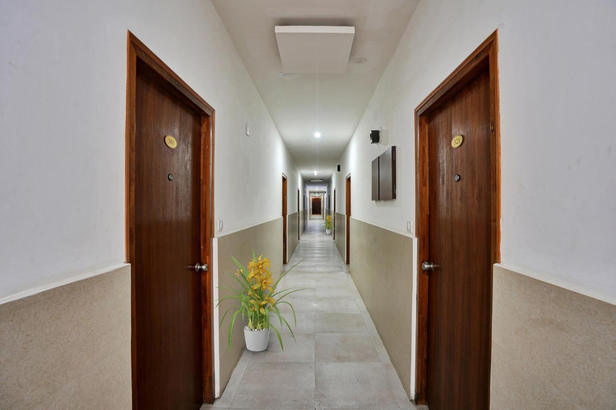 B Six Hotel Μπανγκαλόρ Εξωτερικό φωτογραφία